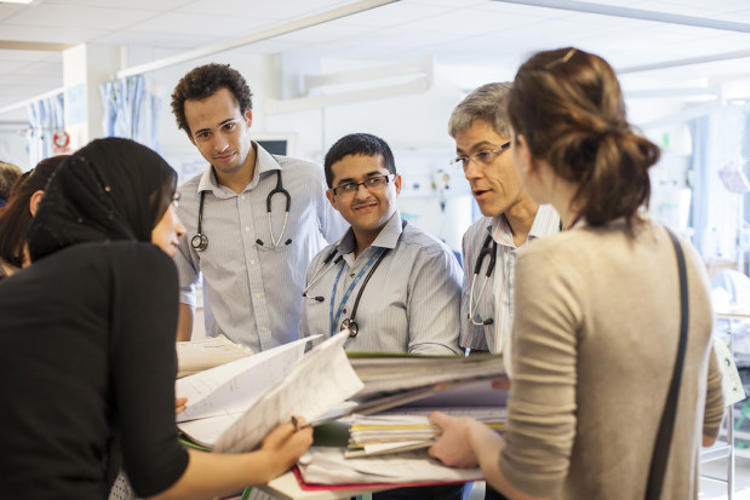 Doctors in group discussion