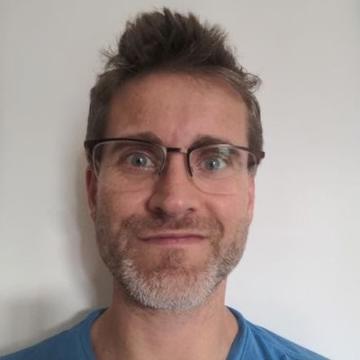 Dr Barny Hole Photo