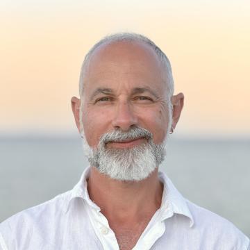 Dan Bailey Sqaured Image